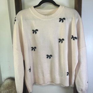 Cream Knitted Sweater with Black Bow Details - Size XL